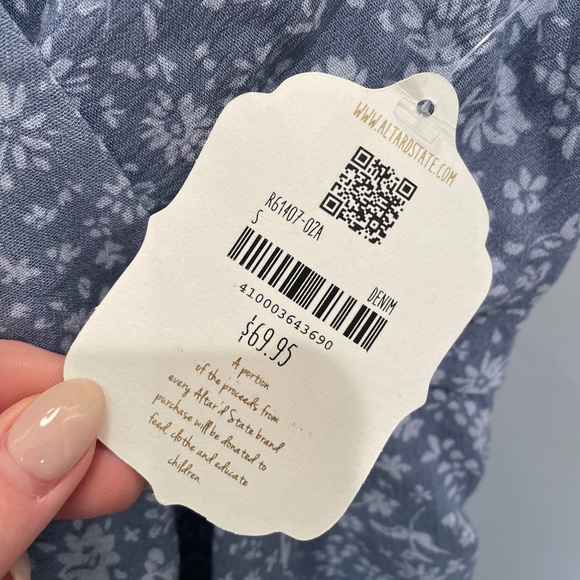 Altar’d State Floral Romper - Picture 4 of 5